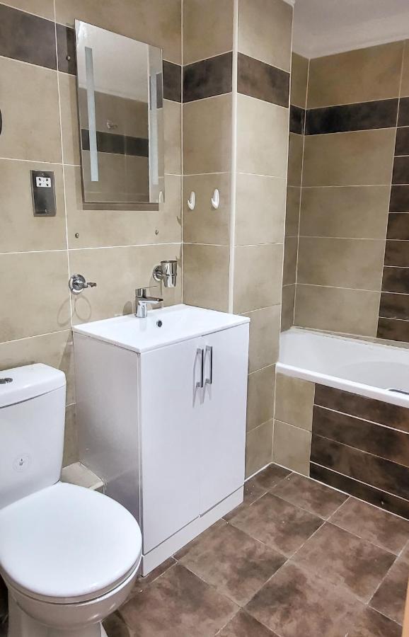 Stunning 2 Bedroom Apartment In Canary Wharf - Morland Apartments Londýn Exteriér fotografie