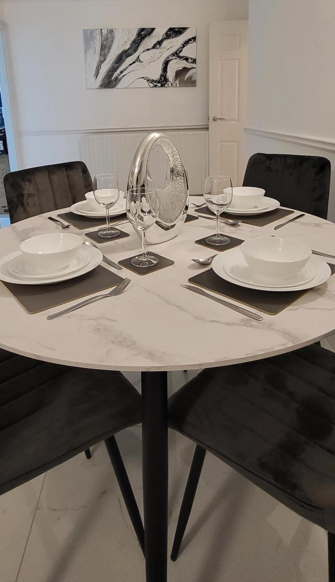 Stunning 2 Bedroom Apartment In Canary Wharf - Morland Apartments Londýn Pokoj fotografie